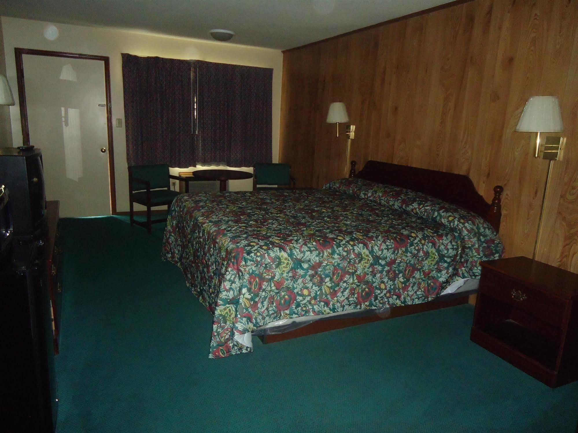 Green Valley Motel Winston Salem Exterior photo