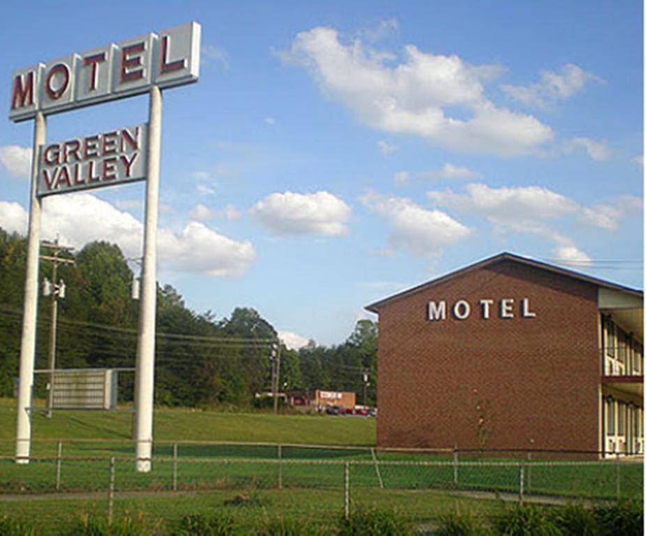 Green Valley Motel Winston Salem Exterior photo